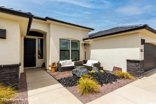 1651 E Wolf Hole Dr, St. George, UT 84790 — photo 3