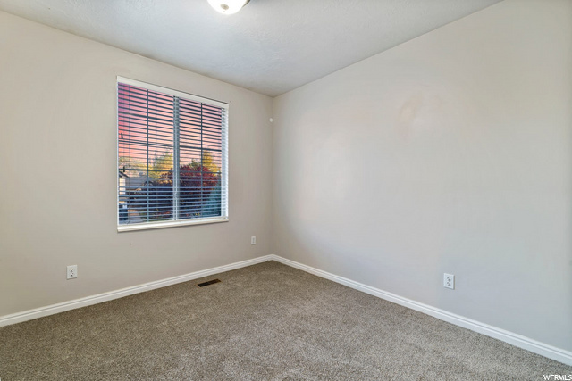 1251 E 3150 N, Layton, UT 84040 — photo 12