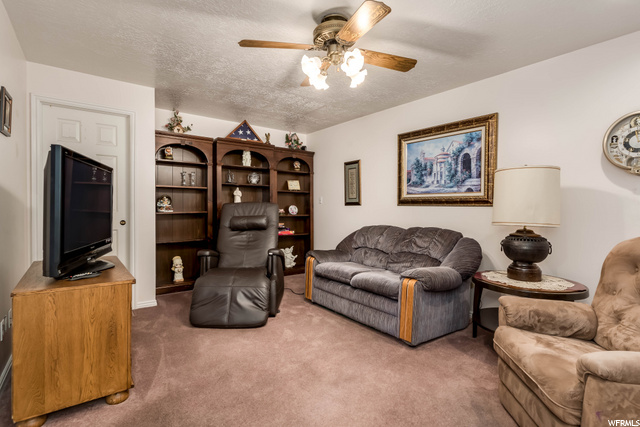 5498 S 250 E, Washington Terrace, UT 84405 — photo 12