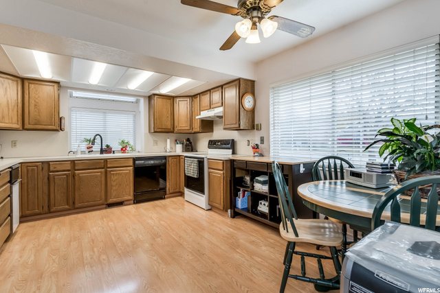 5498 S 250 E, Washington Terrace, UT 84405 — photo 7