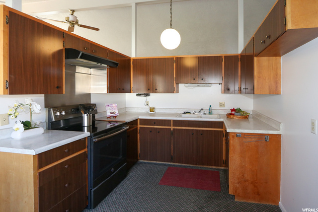 5587 S Dunbarton Dr E, Murray, UT 84117 — photo 12