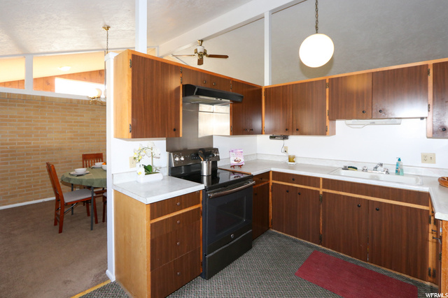 5587 S Dunbarton Dr E, Murray, UT 84117 — photo 11