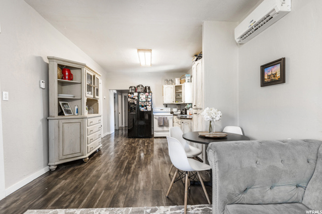 148 E 500 N, Nephi, UT 84648 — photo 12