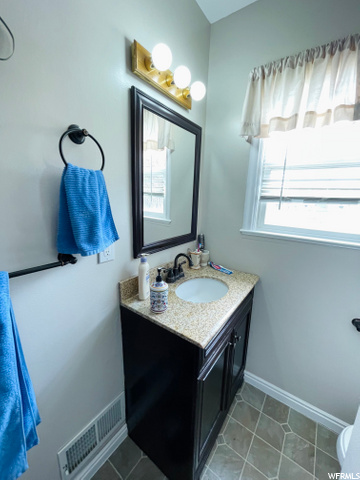 124 E 7660 S, Midvale, UT 84047 — photo 7