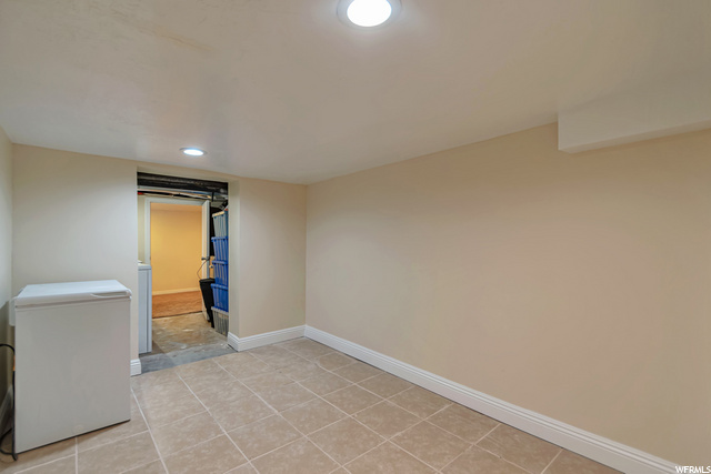 8949 S 250 E, Sandy, UT 84070 — photo 11