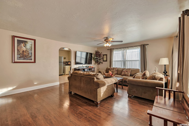 8949 S 250 E, Sandy, UT 84070 — photo 5