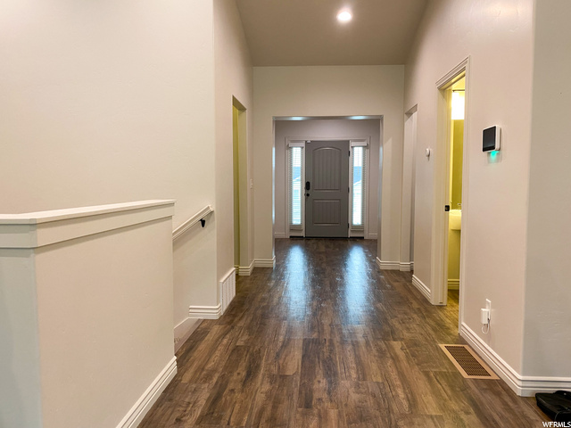 698 N 800 E, Hyde Park, UT 84318 — photo 4