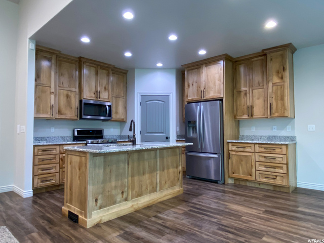 698 N 800 E, Hyde Park, UT 84318 — photo 8