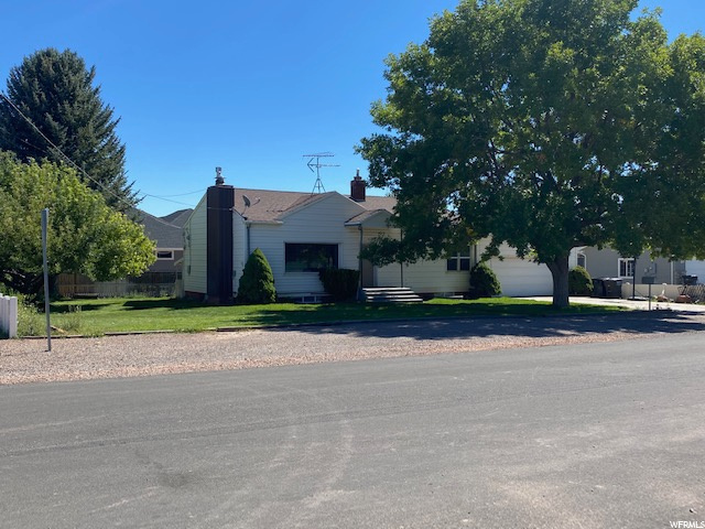 590 N 400 E, Richfield, UT 84701 — photo 2