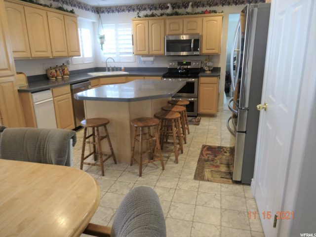 5690 S 3750 W, Roy, UT 84067 — photo 8