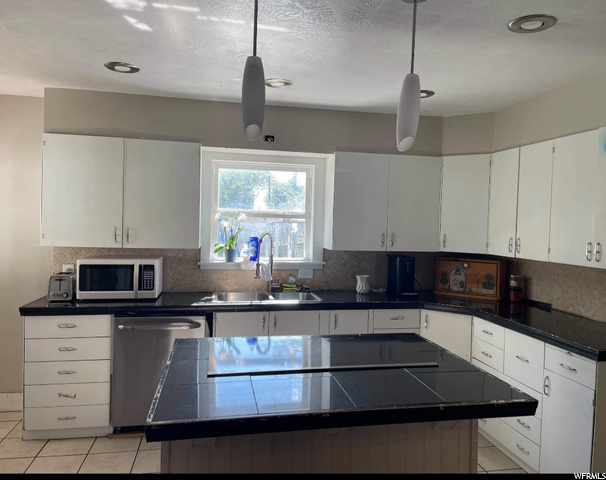 490 E 400 N, Price, UT 84501 — photo 6