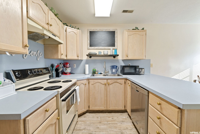 60 E 200 N, Wellsville, UT 84339 — photo 6
