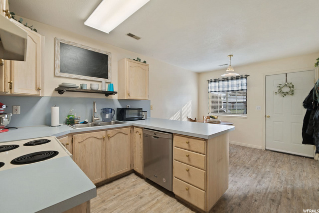 60 E 200 N, Wellsville, UT 84339 — photo 8