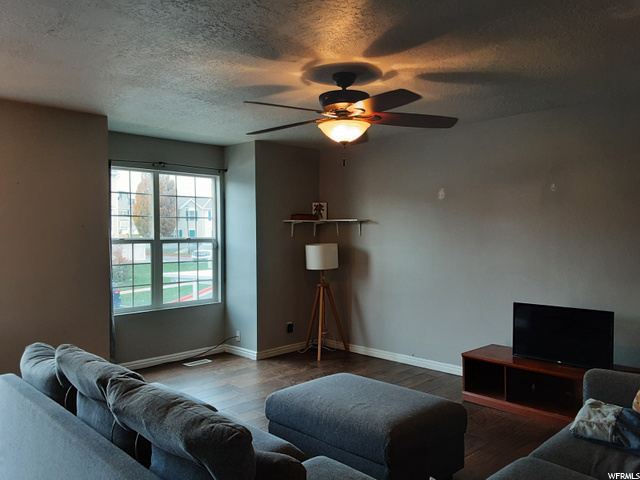 410 E 525 S, Clearfield, UT 84015 — photo 4