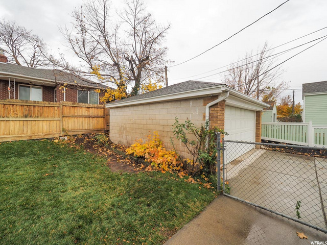 198 N 300 E, Bountiful, UT 84010 — photo 9
