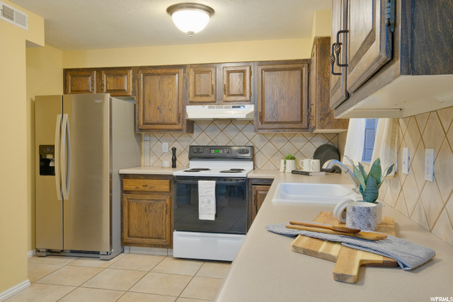 730 E Baker Dr, Midvale, UT 84047 — photo 7