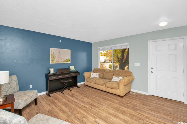 1913 S 575 E, Clearfield, UT 84015 — photo 4