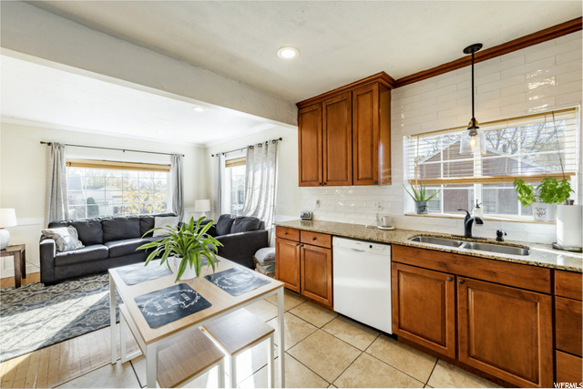 365 E 600 S, Centerville, UT 84014 — photo 10