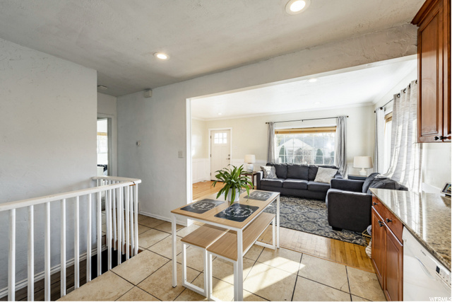 365 E 600 S, Centerville, UT 84014 — photo 9