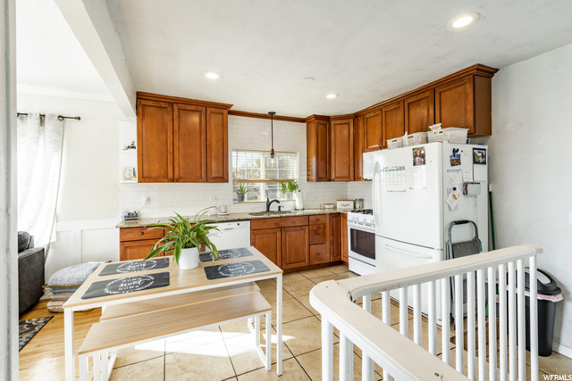 365 E 600 S, Centerville, UT 84014 — photo 11