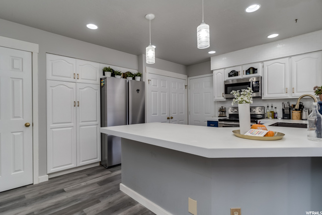 256 W 925 N, Bountiful, UT 84010 — photo 4