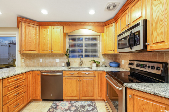 8157 S 1330 E, Sandy, UT 84093 — photo 7