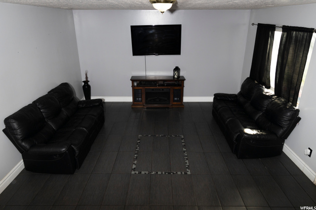 5503 S 3375 W, Roy, UT 84067 — photo 9
