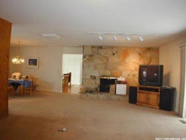2602 Grandview Dr, Sandy, UT 84092 — photo 5