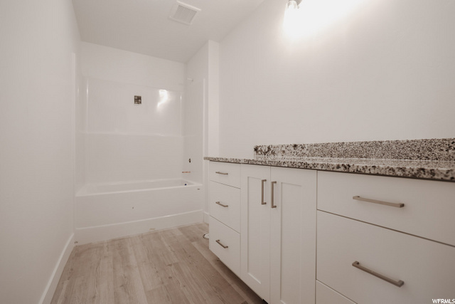 694 E 1150 S, Hyrum, UT 84319 — photo 10