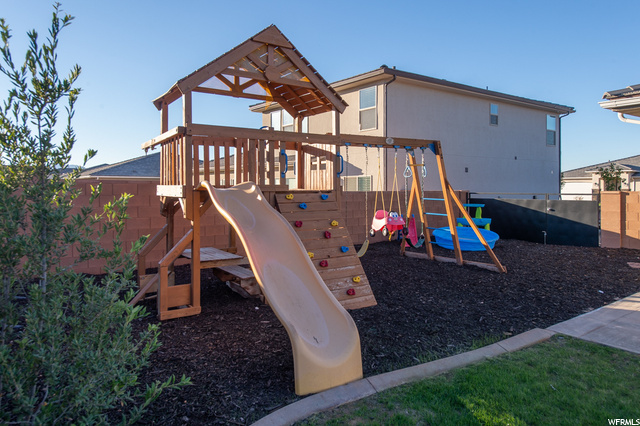 Photo 14 for MLS #1780121 at 3290 E Sugar Maple Dr