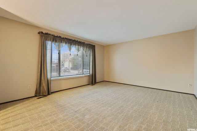 967 S 200 E, Layton, UT 84041 — photo 12