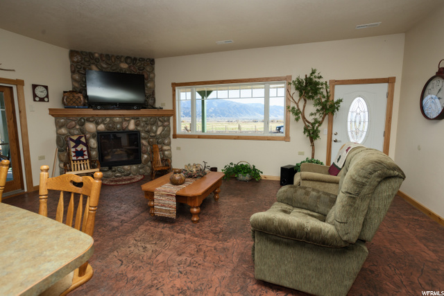 533 E 800 N, Elsinore, UT 84724 — photo 3