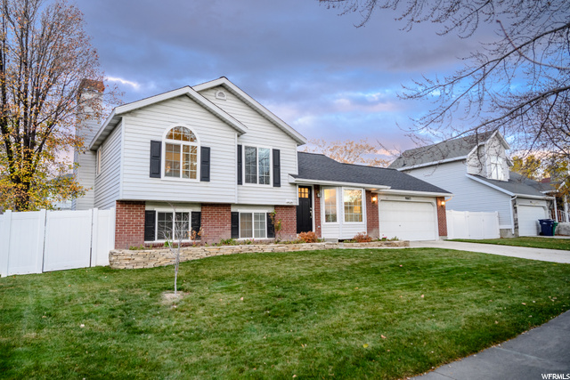 9883 S Flint Dr E, Sandy, UT 84094 — photo 3