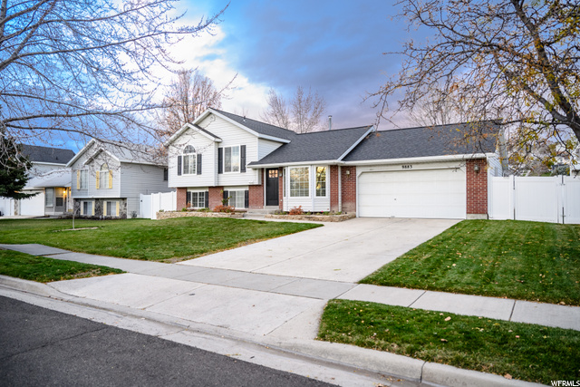 9883 S Flint Dr E, Sandy, UT 84094 — photo 2