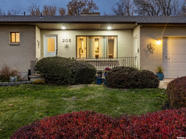205 E 200 N, Kaysville, UT 84037 — photo 2