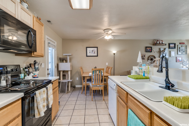1957 N 2225 W, Clinton, UT 84015 — photo 10