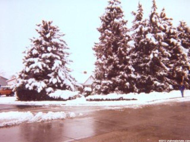 1694 Orchard Dr, Bountiful, UT 84010 — photo 3