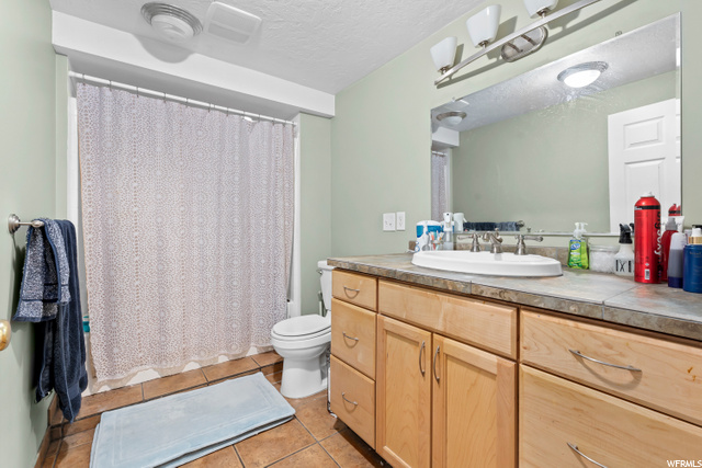 9199 S Peruvian Dr E, Sandy, UT 84093 — photo 11
