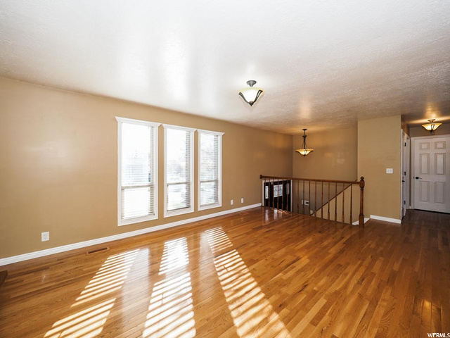 255 E 800 S, Layton, UT 84041 — photo 10
