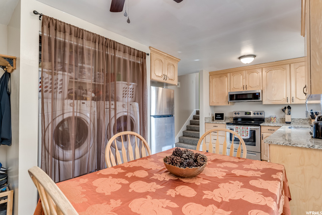 607 W 1750 N, Clinton, UT 84015 — photo 11