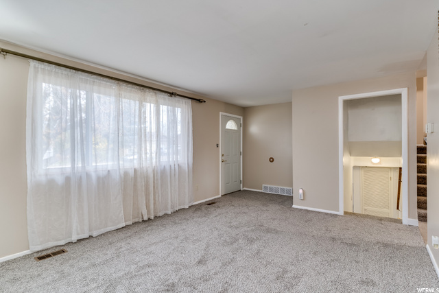607 W 1750 N, Clinton, UT 84015 — photo 4