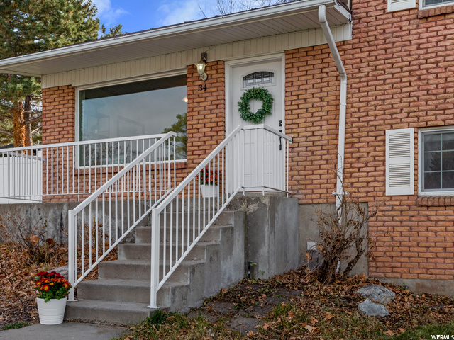 34 E Bonneville Dr, Bountiful, UT 84010 — photo 5