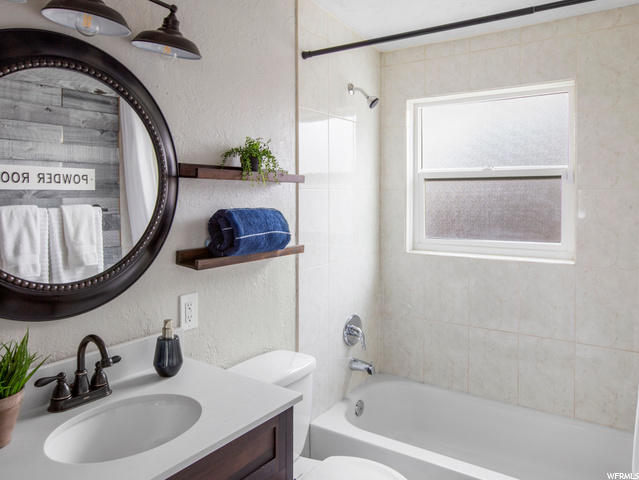 6220 S 2275 E, Holladay, UT 84121 — photo 9