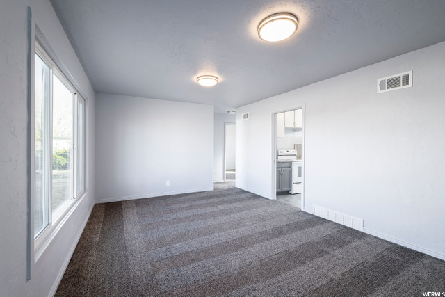 318 E 400 S, Vernal, UT 84078 — photo 8