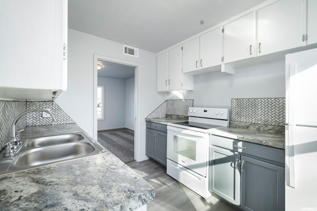 318 E 400 S, Vernal, UT 84078 — photo 3