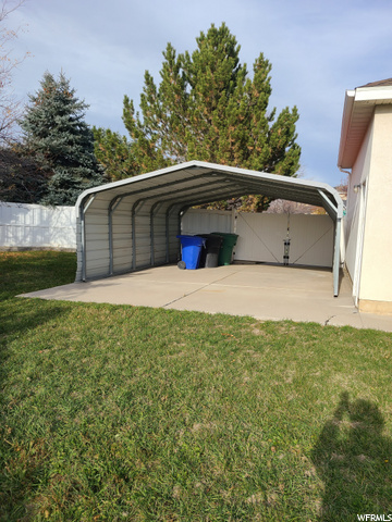 Carport