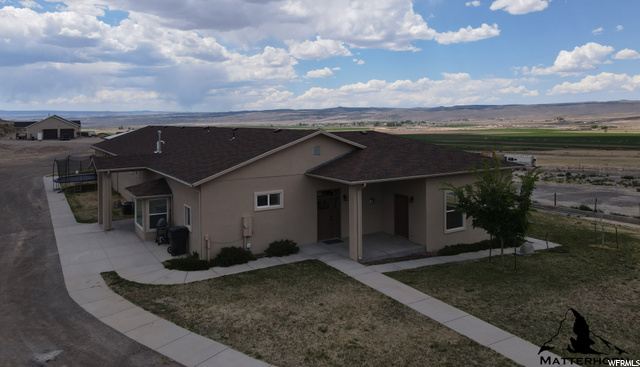 15 W Point Rd, Fremont, UT 84747 — photo 12