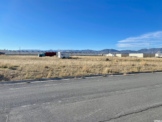 1746 E 175 S #19, Hyrum, UT 84319 — photo 2