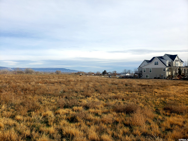 729 S 2000 E, Naples, UT 84078 — photo 3