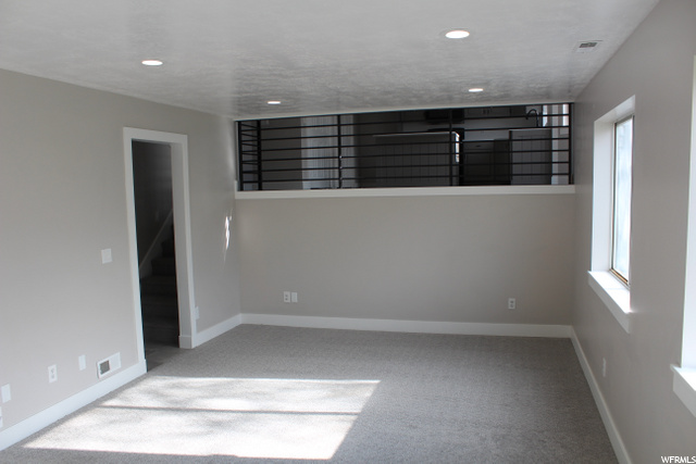 445 W Chase Ln, Centerville, UT 84014 — photo 9